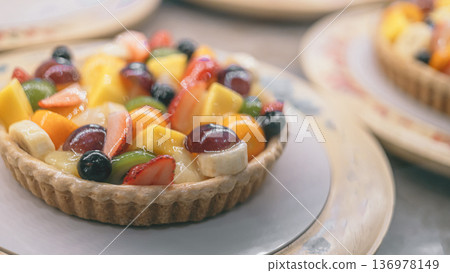 Fruit tart, colorful fruit dessert, close-up 136978149