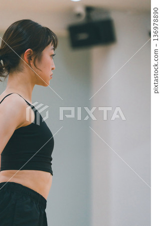 舞 舞蹈 跳舞 136978890