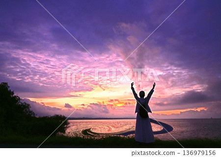 在陽光下鍛煉！ 136979156