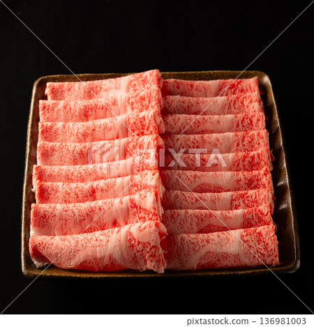Japanese Black Beef, meat, sukiyaki, shabu-shabu, yakiniku 136981003