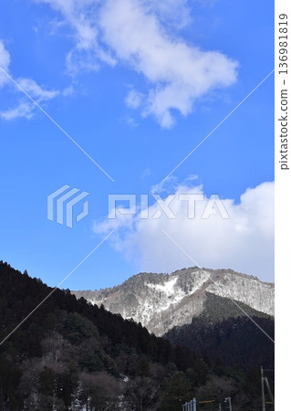 Mount Ushiga seen from Chizu-juku 3 136981819