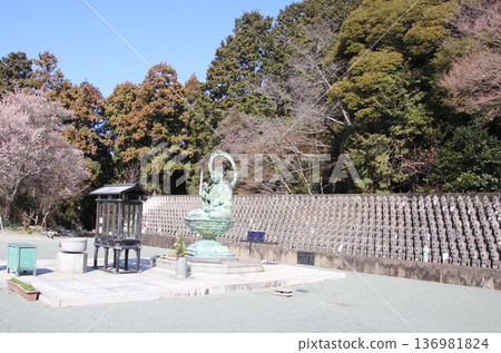 福岡縣宗像市鎮國寺水子地藏像 福岡縣宗像市鎮國寺水子地藏像 136981824