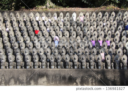 Mizuko Jizo statue at Chinkokuji Temple in Munakata City, Fukuoka Prefecture Mizuko Jizo statue at Chinkokuji Temple in Munakata City, Fukuoka Prefecture 136981827