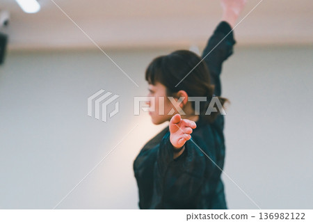 dancing, female, lady 136982122
