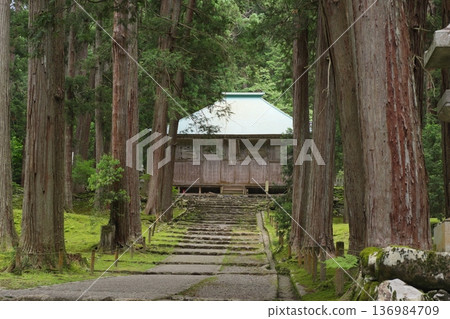 白山平仙寺:禮拜殿及入口 白山平仙寺:禮拜殿及入口 136984709