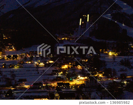 Beautiful night view of Hakuba Village, Nagano Prefecture (aerial shot taken by drone) Beautiful night view of Hakuba Village, Nagano Prefecture (aerial shot taken by drone) 136985982