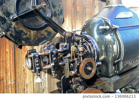 尾道街角電影博物館展出的攝影機 136986213