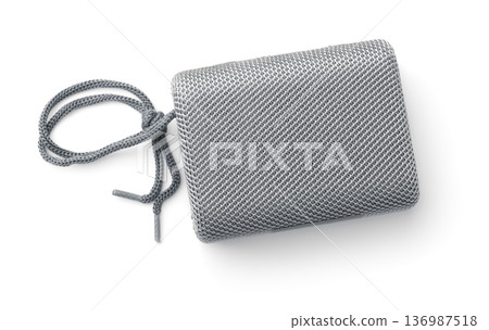 Portable wireless speaker 136987518