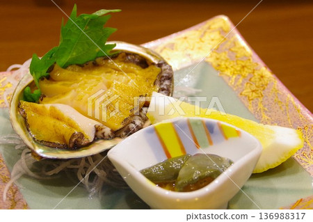 Abalone sashimi (with liver) Abalone sashimi (with liver) 136988317