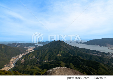 Mie Prefecture, Kihoku Town, World Heritage Site, Kumano Kodo, Iseji Route, Magose Pass, Binshiyama, View from Elephant's Back 136989690