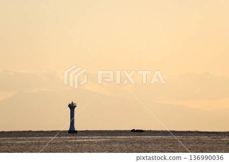 有燈塔的風景 有燈塔的風景 136990036
