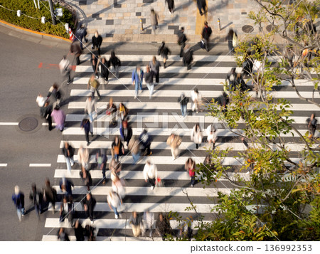 東京神宮前十字路口 136992353