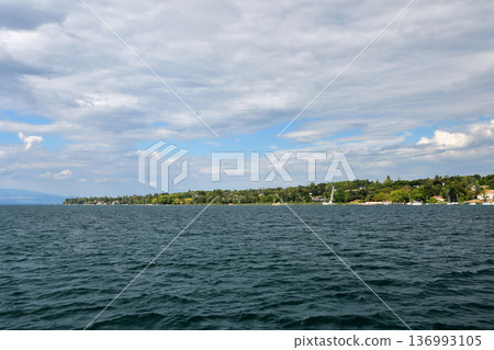 2022年8月15日拍攝的日內瓦湖畔景色 136993105