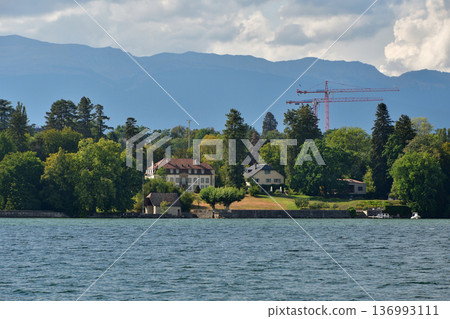 2022年8月15日拍攝的日內瓦湖畔景色 136993111