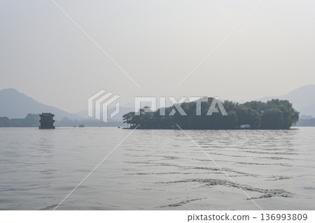 The view from a sightseeing boat around Lake West, a World Heritage Site 136993809