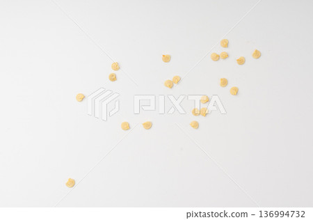 Paprika or red sweet pepper scattered seeds 136994732