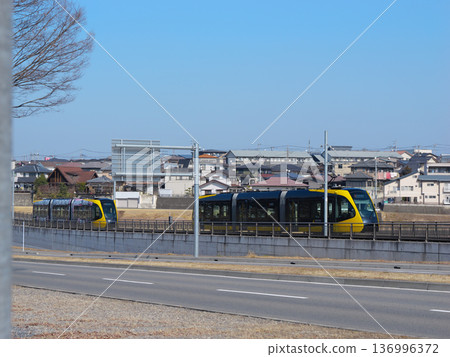 二月的一個晴朗日子,宇都宮輕軌線 二月的一個晴朗日子,宇都宮輕軌線 136996372