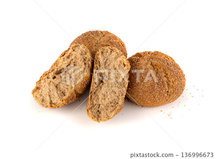 Brown rye bun isolated, round bread Brown rye bun isolated, round bread 136996673