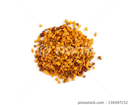 Navrattan namkeen mixture. Indian nimko snack, spicy and sweet farsaan 136997232