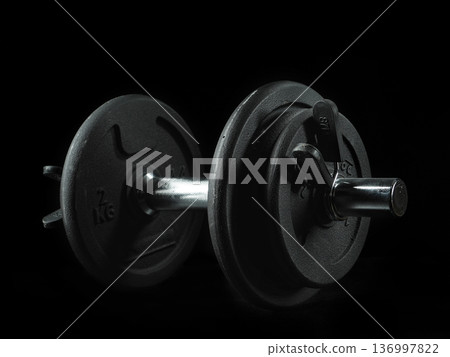 Dumbbell 136997822