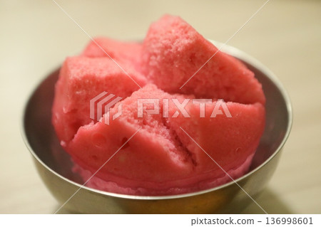 Tradition Tradition 136998601