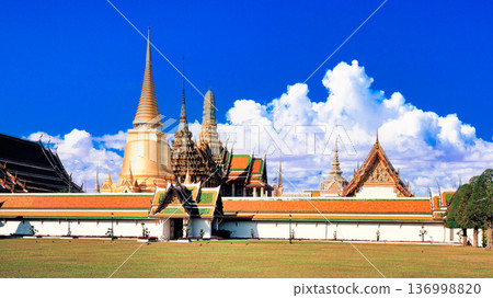 曼谷玉佛寺美景 136998820