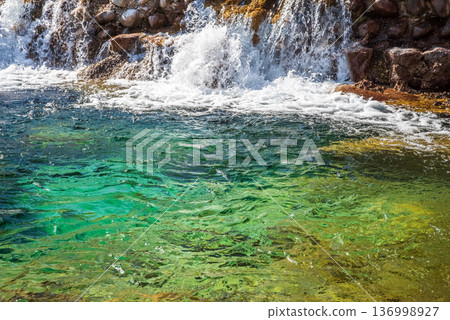 "Cooling Off Scenery" Emerald Green Mountain Stream (Asake Valley, Komono Town, Mie County, Mie Prefecture) 136998927