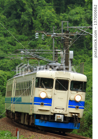 475系列新北陸色 137000662