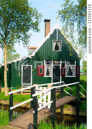 skyline of old town Zaanse Schans 137001319