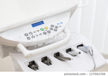 Dental chair equipment used in dental treatment 137002306
