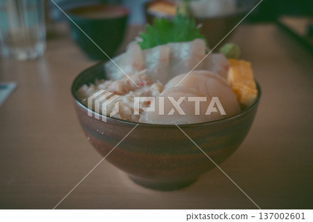 Delicious seafood rice bowl Delicious seafood rice bowl 137002601