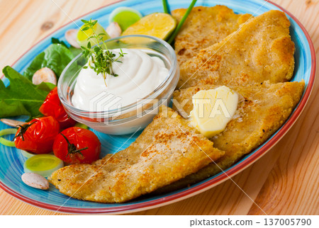 Potato scones or tattie scones 137005790