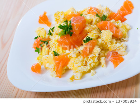Smoked salmon omelette Smoked salmon omelette 137005924