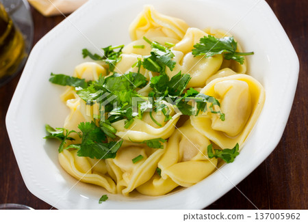 Ravioli with fresh greens 137005962