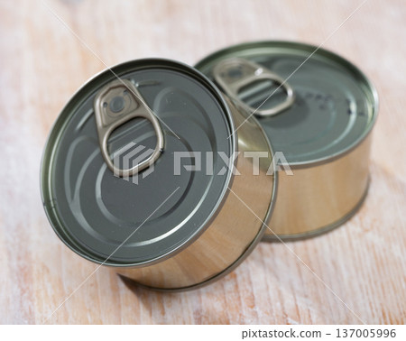 Two tin cans with ring pull tab 137005996