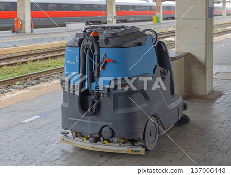 Floor Scrubber Machine 137006448