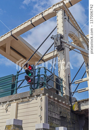Traffic Light Drawbridge Amsterdam 137006742