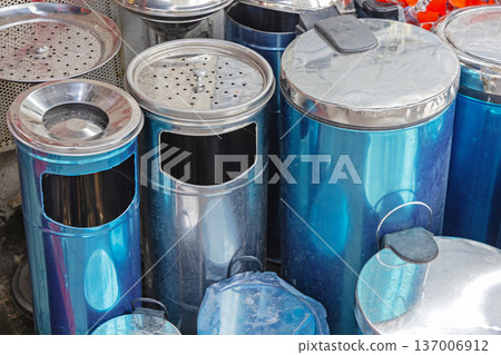Standing Ashtrays Trash Cans 137006912