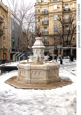 Red Rooster fountain Belgrade 137008046