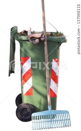 Green waste bin, rake, and work gloves for gardening Green waste bin, rake, and work gloves for gardening 137008118