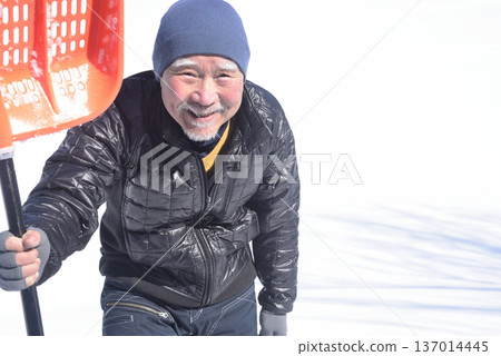 The lifestyle of an elderly person living in the countryside in a snowy country The lifestyle of an elderly person living in the countryside in a snowy country 137014445