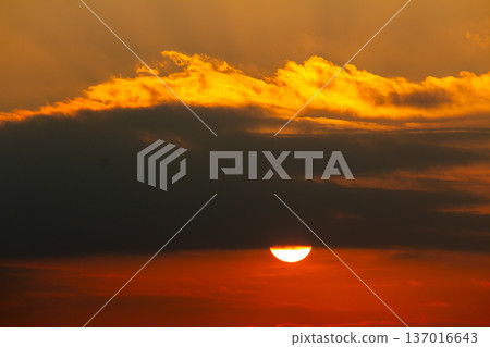 Sunset on an autumn evening sky Sunset on an autumn evening sky 137016643