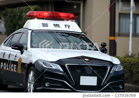 Patrol car Patrol car 137016769