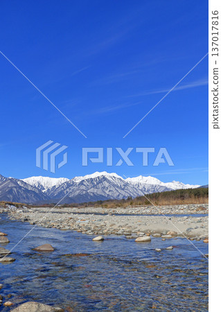 Shinano Omachi Mountain View: The Northern Alps, Ushiro-Tateyama mountain range in winter Shinano Omachi Mountain View: The Northern Alps, Ushiro-Tateyama mountain range in winter 137017816