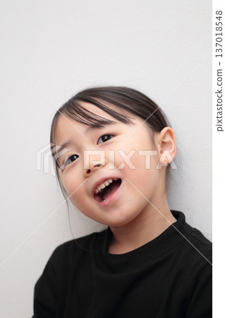 4-year-old girl (white background, no background) 137018548