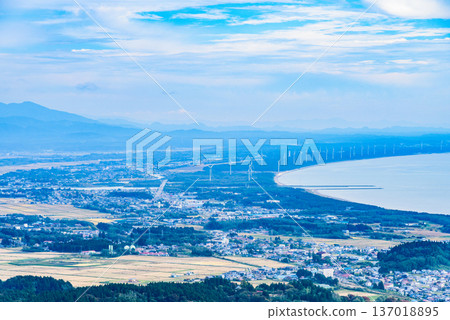 從秋田縣男鹿市幹峰山眺望 137018895