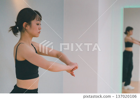 舞 舞蹈 跳舞 137020106