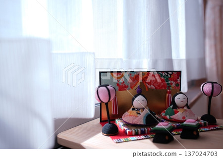 手持雛人偶 手持雛人偶 137024703