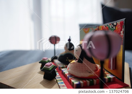 Small Hinamatsuri 137024706