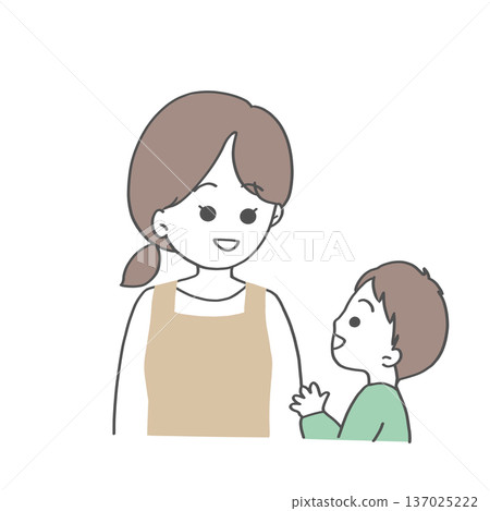 一位母親面帶微笑地和孩子說話。 一位母親面帶微笑地和孩子說話。 137025222
